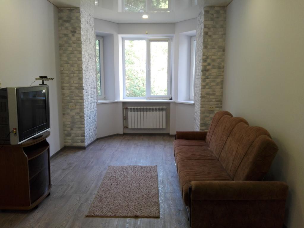 Apartment On Kryvorizhstal Street 35-24 Krzywy Róg Zewnętrze zdjęcie
